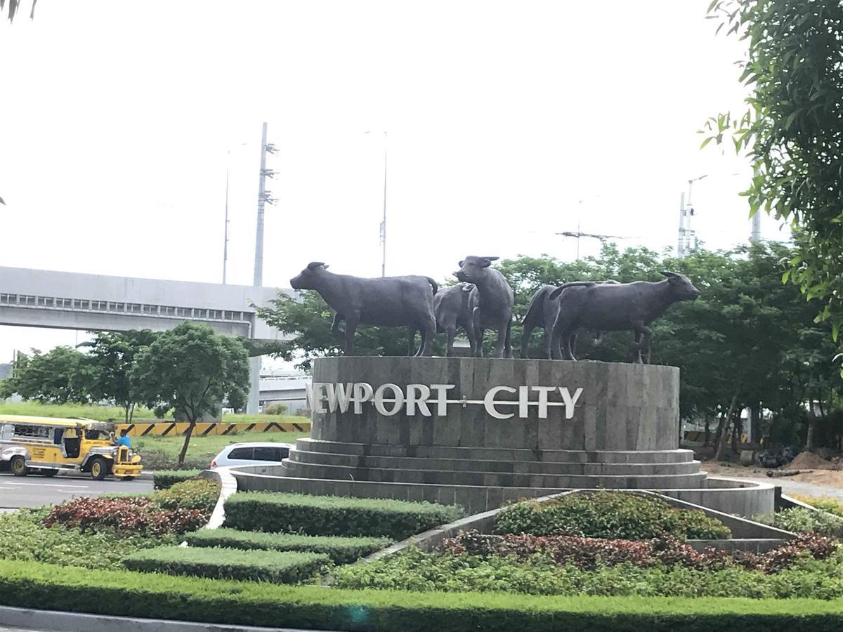 101 Newport Condo C2 マニラ市 エクステリア 写真