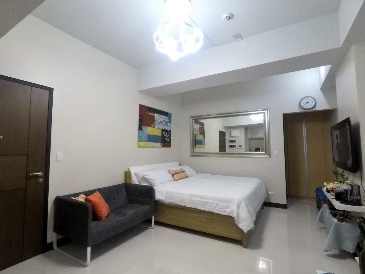 101 Newport Condo C2 マニラ市 エクステリア 写真